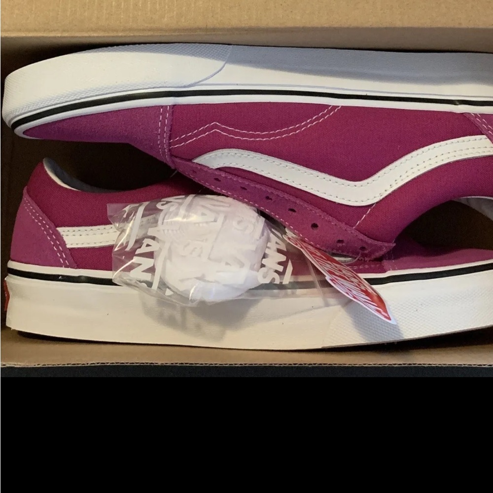 NWT/Box Genuine RARE Vans Old Skool Suede and canvas M9/W10.5